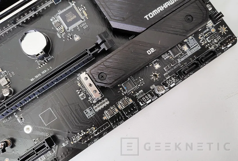 Geeknetic MSI MAG B650 TOMAHAWK WIFI Review 16